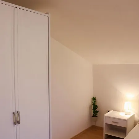Apartment Marusic Vinisce