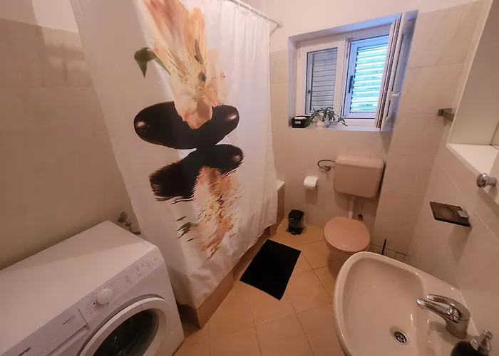 Apartment Marusic Vinisce